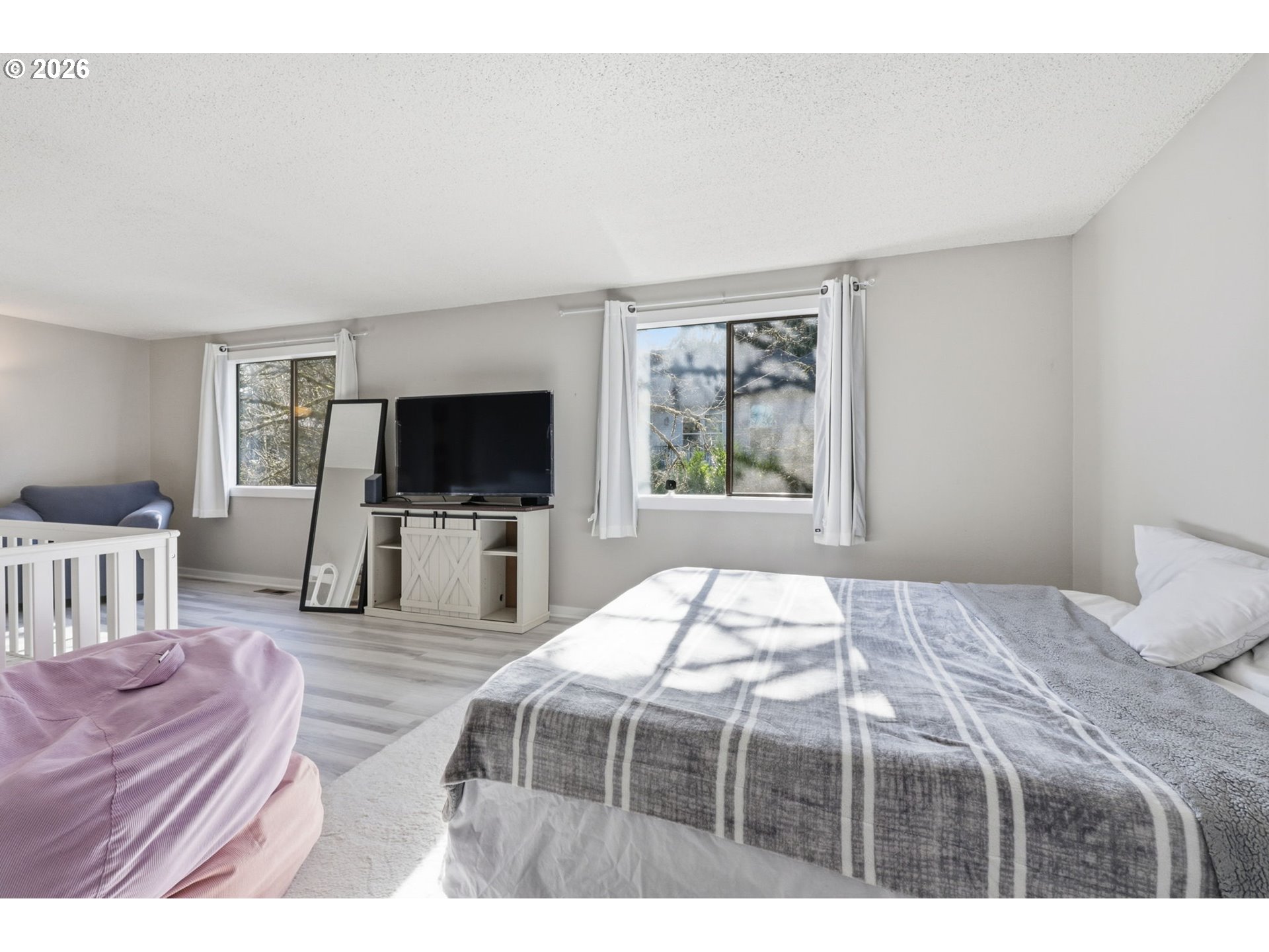 18052 Southwest Monte Verdi Boulevard Beaverton, OR 97007 - Photo 9 of 41