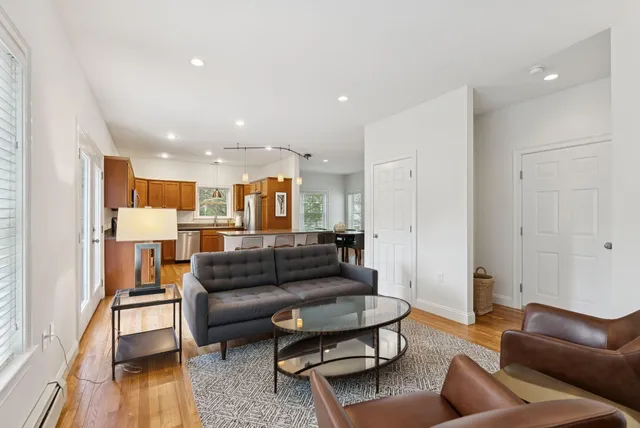 $599,000 | 26 Harvest Ridge Road, Unit 24, Freeport, ME 04032