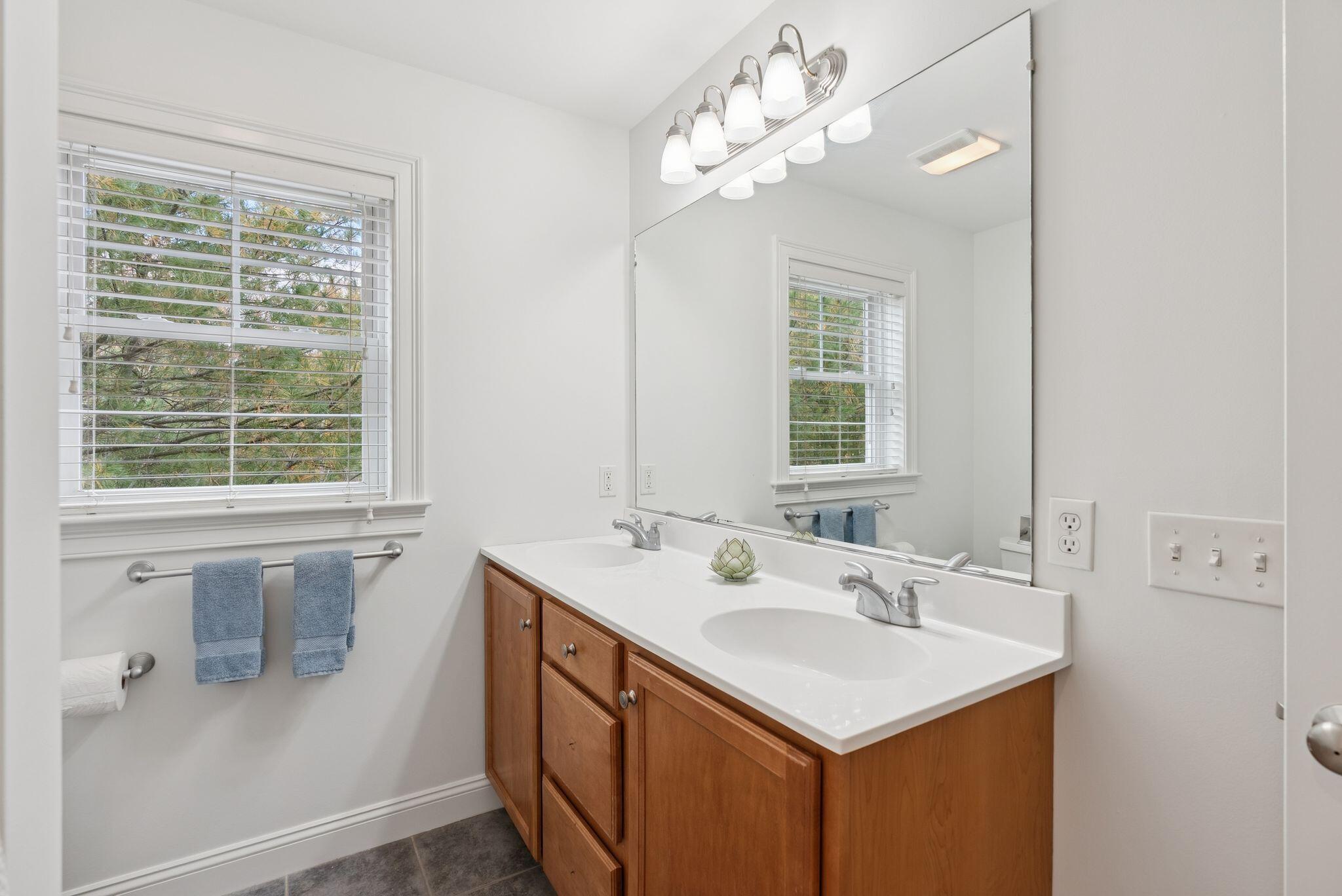 26 Harvest Ridge Road, Unit 24 Freeport, ME 04032 - Photo 28 of 46 35_DSC08173