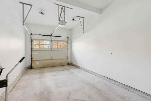 $599,000 | 26 Harvest Ridge Road, Unit 24, Freeport, ME 04032