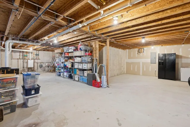 $615,000 | 26 Harvest Ridge Road, Unit 24, Freeport, ME 04032