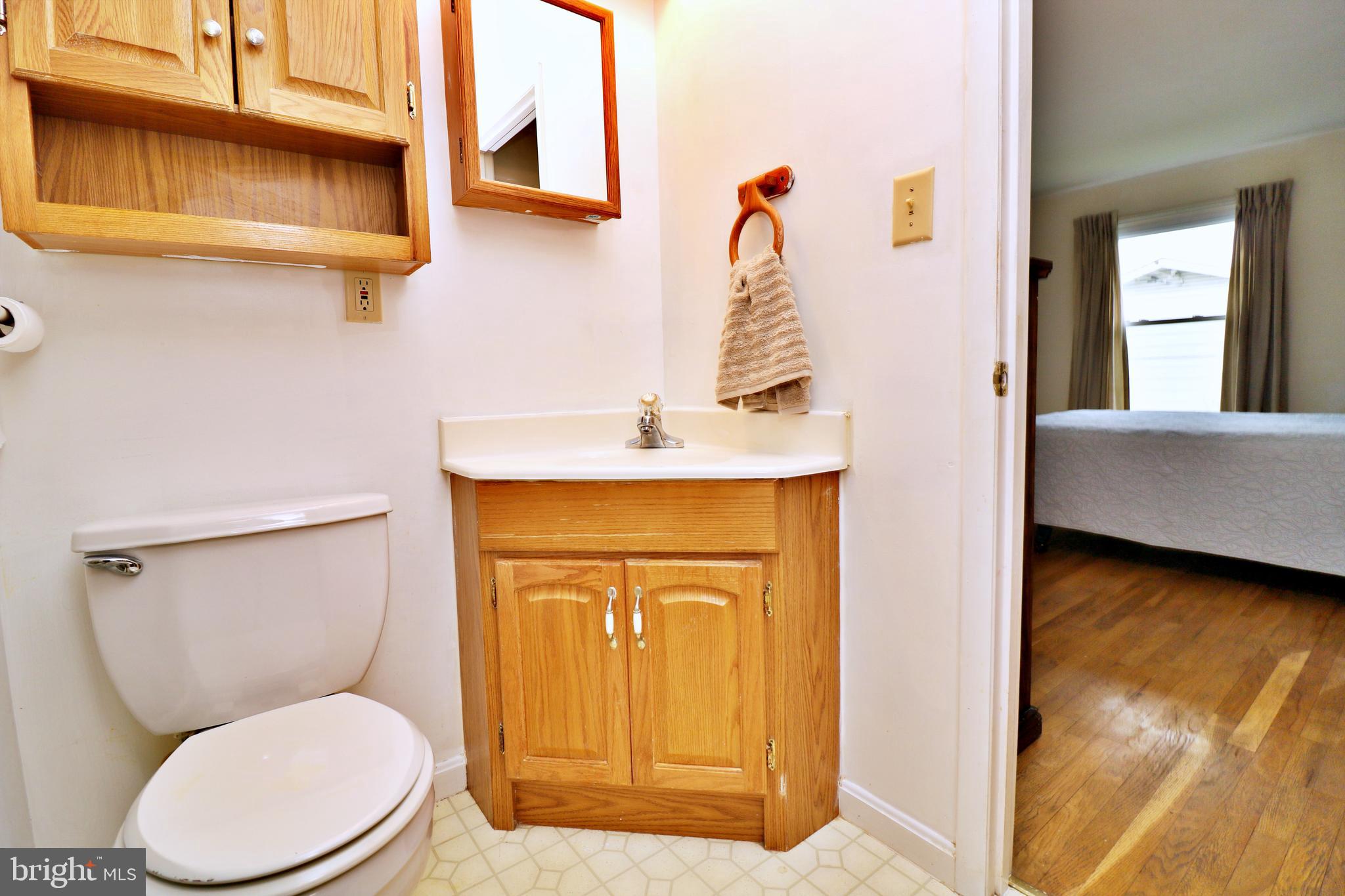 50 Hickory Lane Ranson, WV 25438 - Photo 28 of 44 Primary Bath
