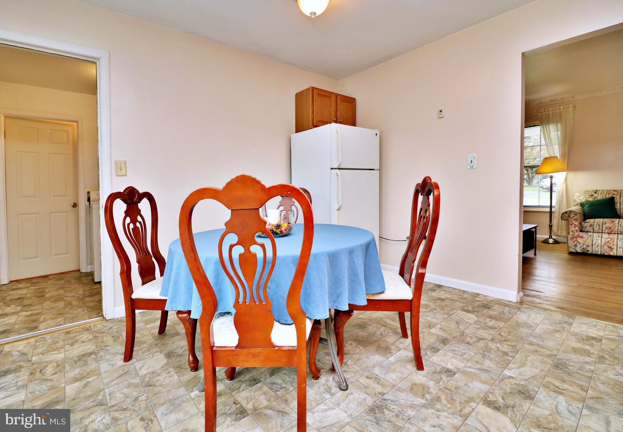 50 Hickory Lane Ranson, WV 25438 - Photo 8 of 44 Eat-In Kitchen