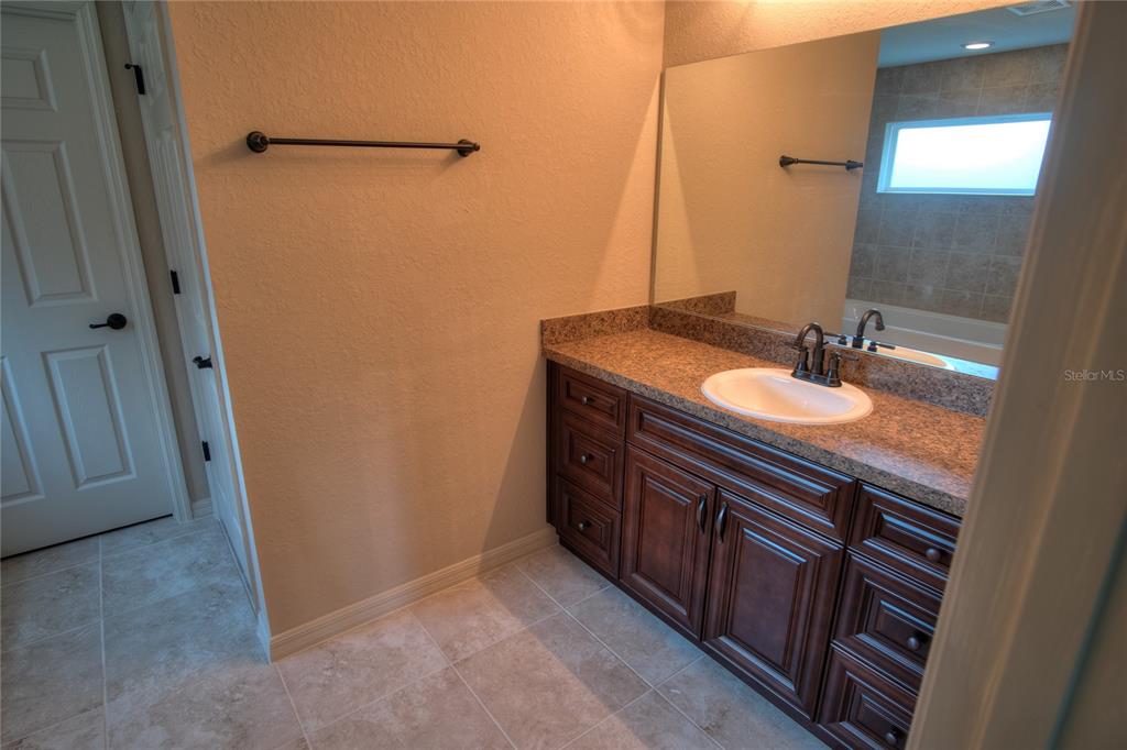 16773 Southwest 18th Avenue Road Ocala, FL 34473 - Photo 7 of 20