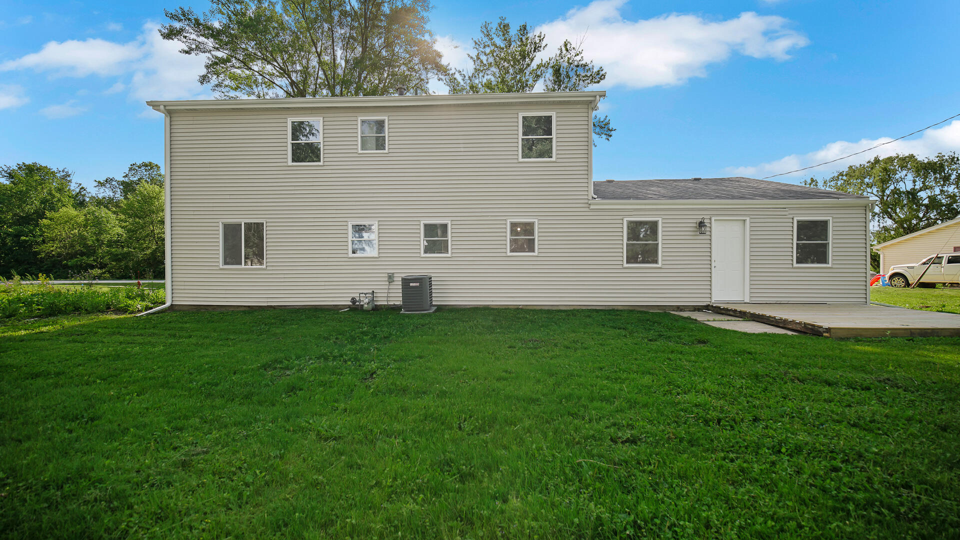 731 McCool Road Valparaiso, IN 46385 - Photo 29 of 31 1920x1080