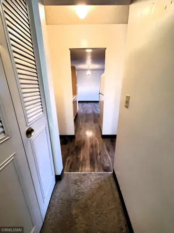 $1,000 | 122 Spring Street, Unit 304, River Falls, WI 54022