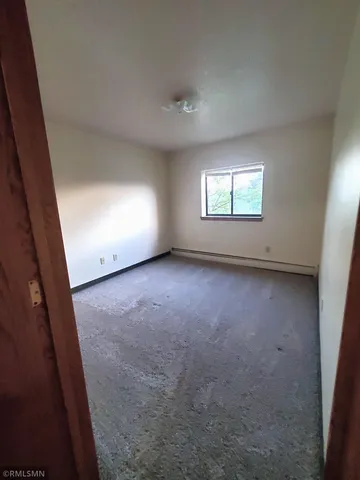 $1,050 | 122 Spring Street, Unit 304, River Falls, WI 54022