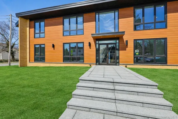 $5,200 | 325 Manville Road, Unit 201, Pleasantville, NY 10570