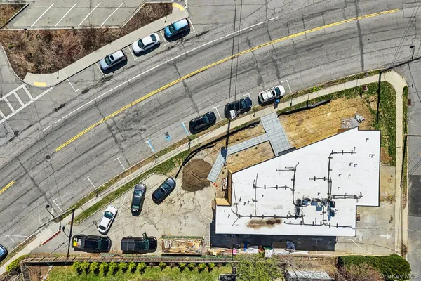 $5,200 | 325 Manville Road, Unit 201, Pleasantville, NY 10570