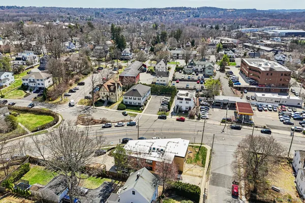 $5,200 | 325 Manville Road, Unit 201, Pleasantville, NY 10570