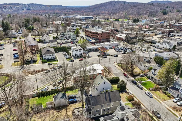 $5,200 | 325 Manville Road, Unit 201, Pleasantville, NY 10570