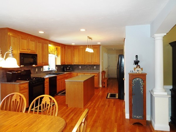 66 Highridge Road Bellingham, MA 02019 - Photo 4 of 30 Gallery Image 4