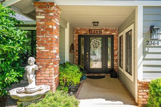 $648,500 | 2364 La Madre Court, Redding, CA 96002