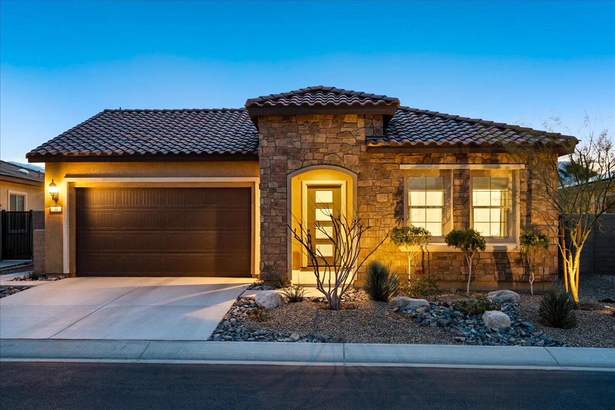 36 Burgundy Rancho Mirage, CA 92270 - Photo 8 of 14 a front view of a house