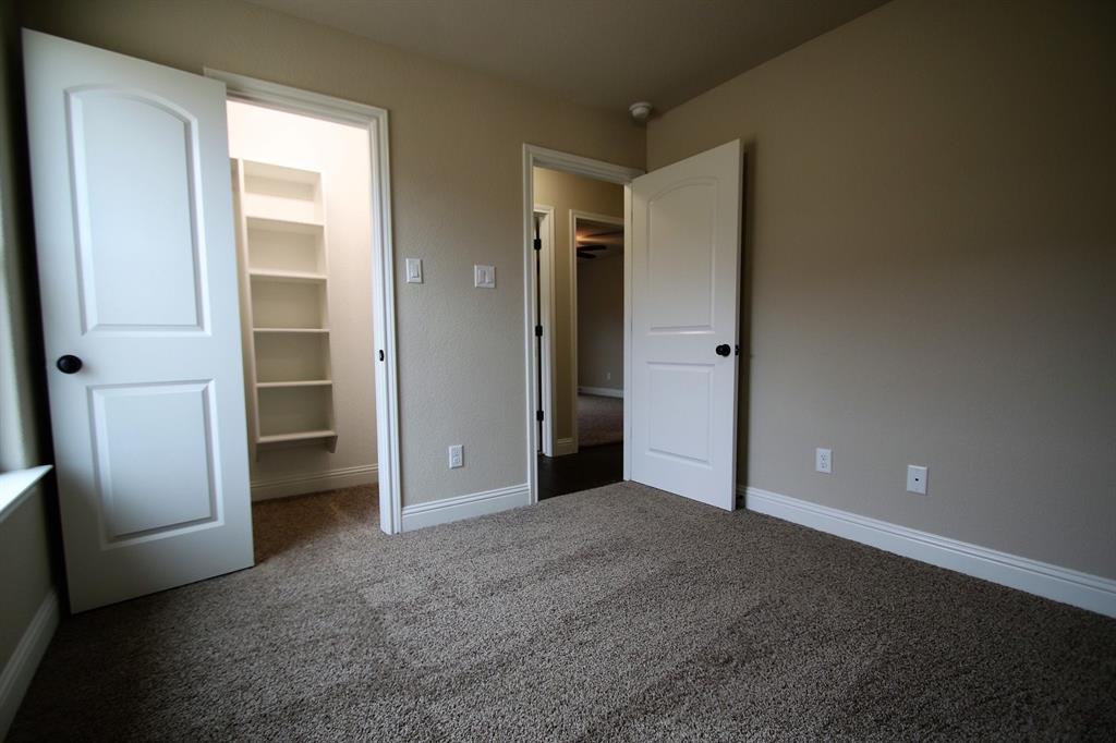 160 Crossbow Court Weatherford, TX 76088 - Photo 10 of 22