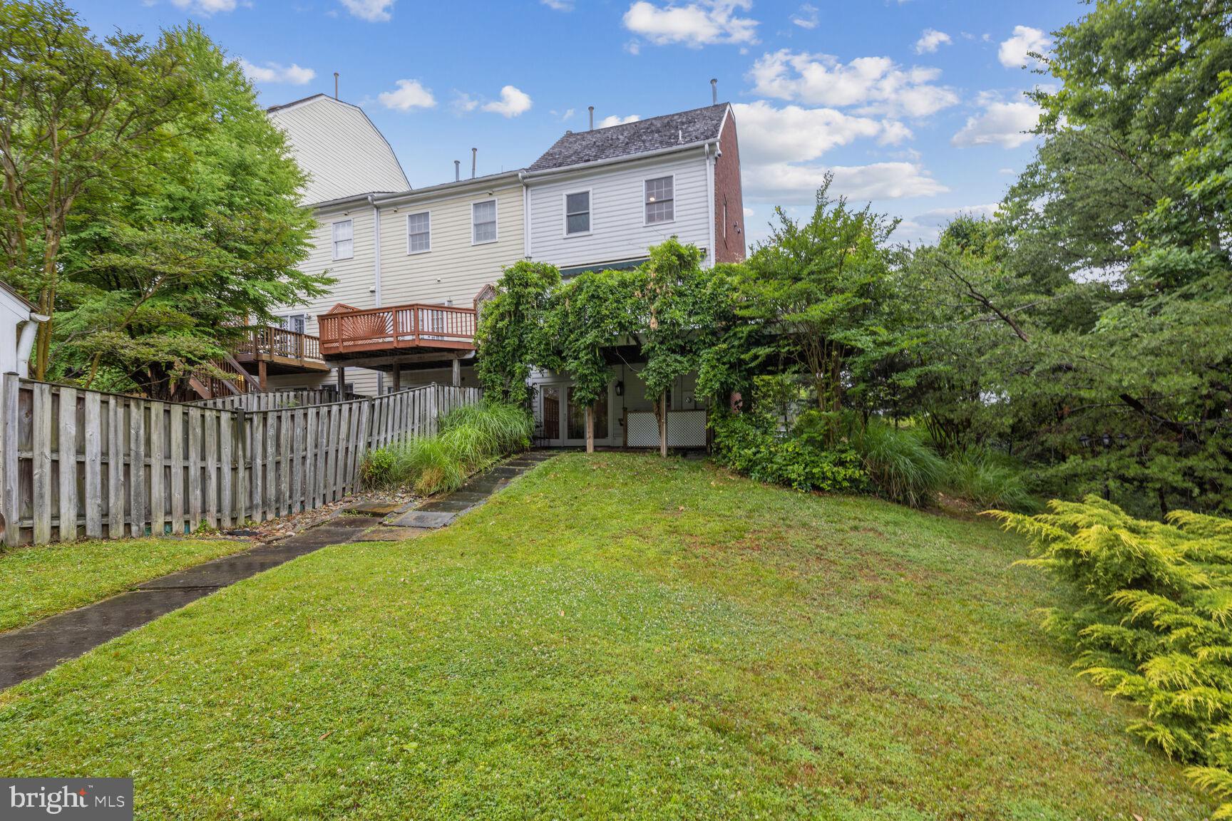 443 Tschiffely Square Road Gaithersburg, MD 20878 - Photo 24 of 43 Gallery Image 24