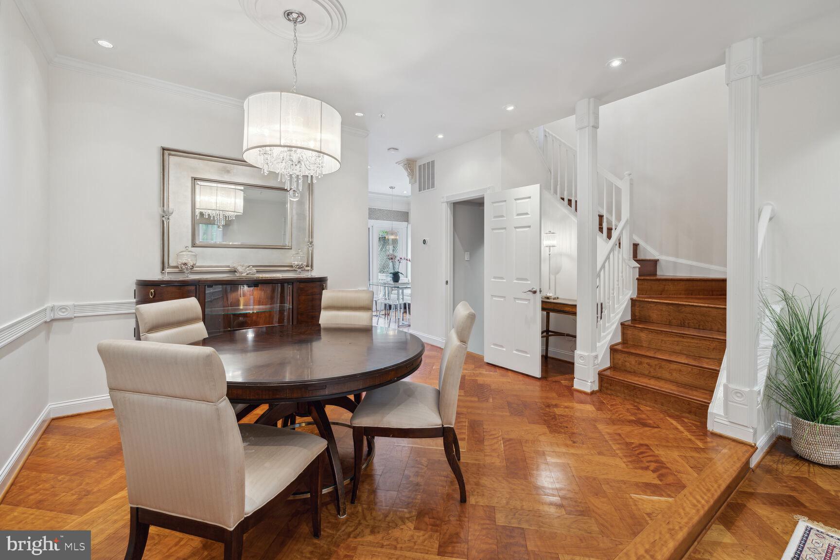 443 Tschiffely Square Road Gaithersburg, MD 20878 - Photo 6 of 43 Gallery Image 6