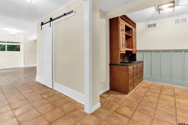 $399,000 | 211 Hideaway Lane, Hideaway, TX 75771