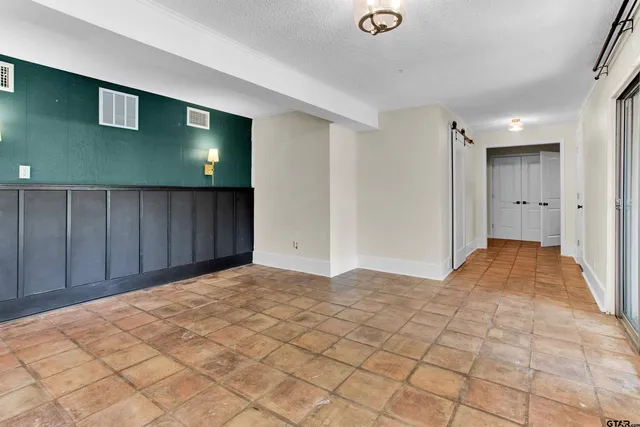 $399,000 | 211 Hideaway Lane, Hideaway, TX 75771