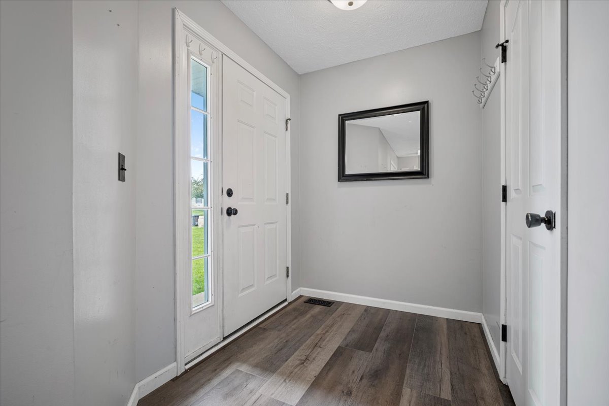 1704 Sunrise Point Normal, IL 61761 - Photo 2 of 33 a view of an empty room with closet