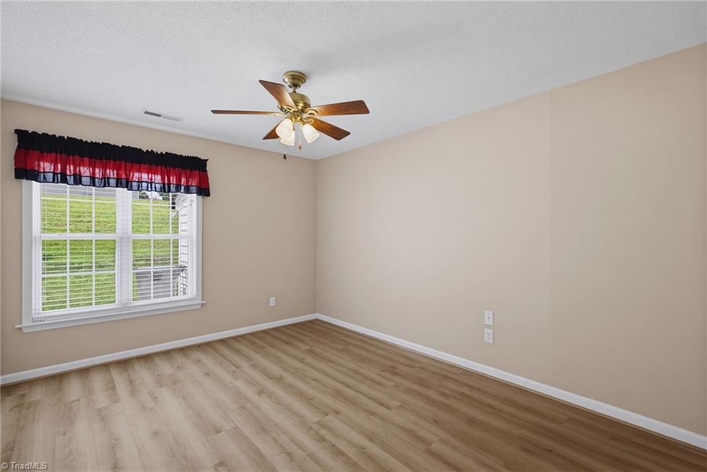 2554 Ambassador Court High Point, NC 27265 - Photo 13 of 27