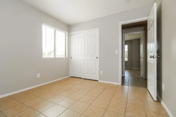 $2,175 | 14715 North 124th Avenue, El Mirage, AZ 85335