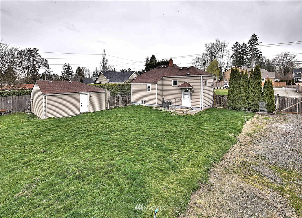 8604 Golden Given Road East Tacoma, WA 98445 - Photo 17 of 18 Gallery Image 17