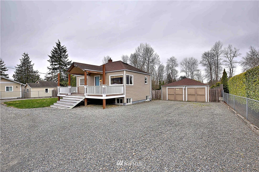 8604 Golden Given Road East Tacoma, WA 98445 - Photo 3 of 18 Gallery Image 3