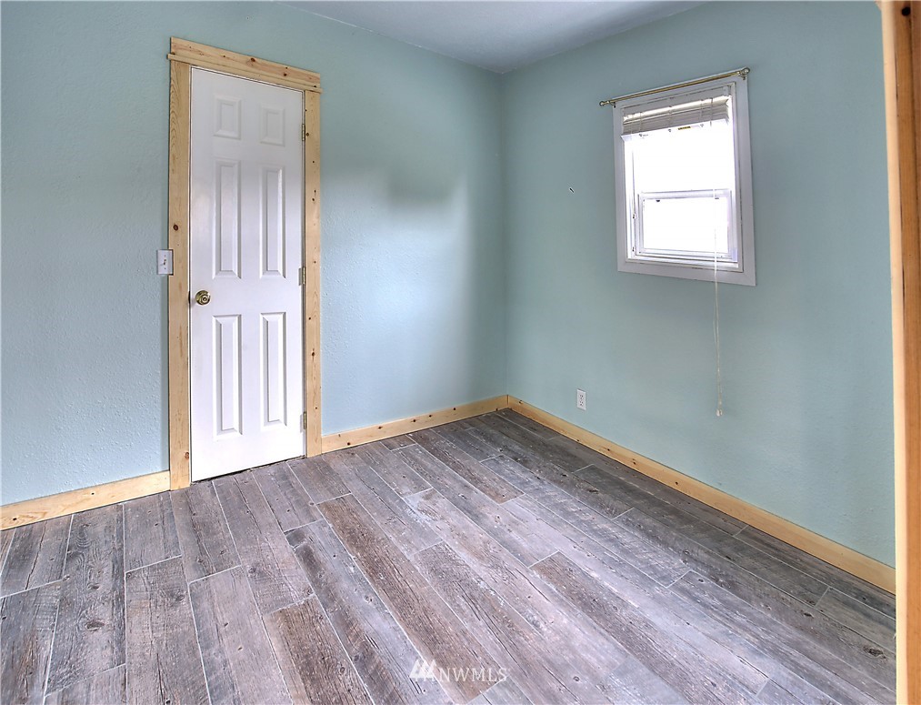 8604 Golden Given Road East Tacoma, WA 98445 - Photo 9 of 18 Gallery Image 9