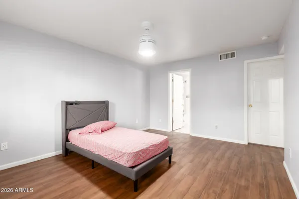 $259,500 | 151 East Broadway Road, Unit 103, Tempe, AZ 85282