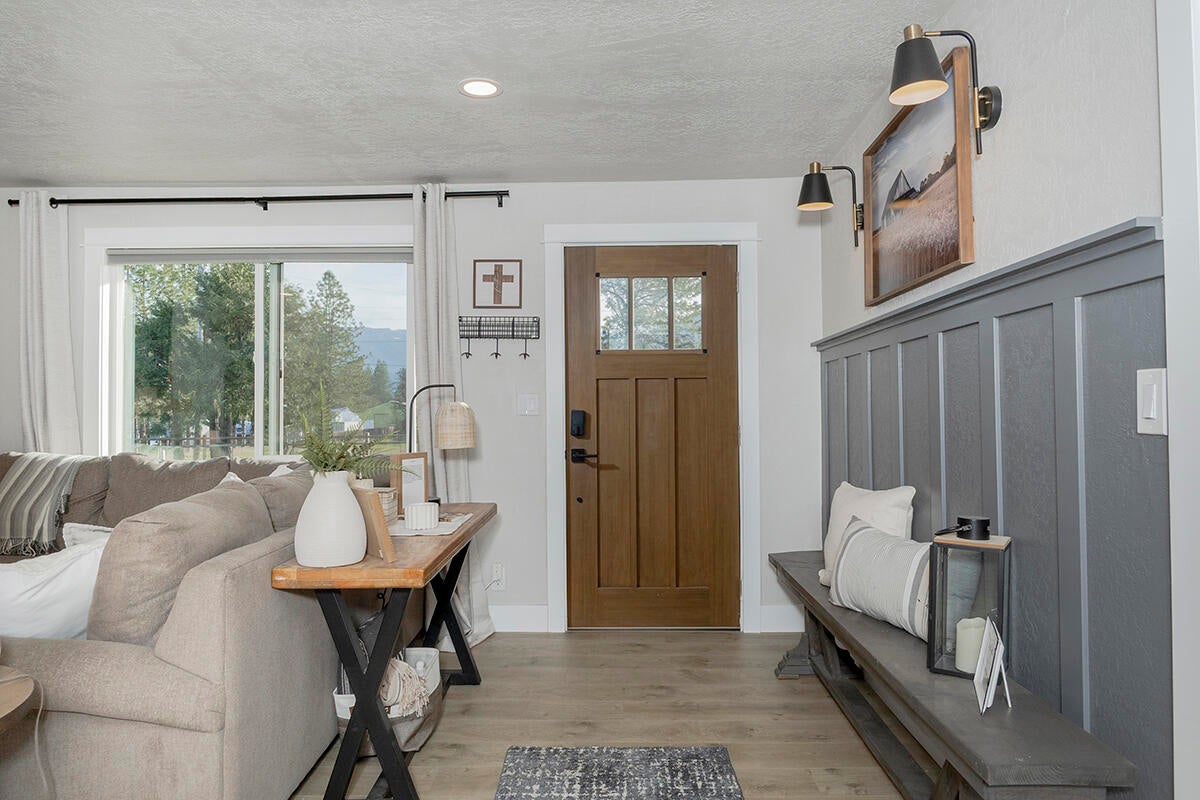 430 Stringer Gap Road Grants Pass, OR 97527 - Photo 6 of 60 6