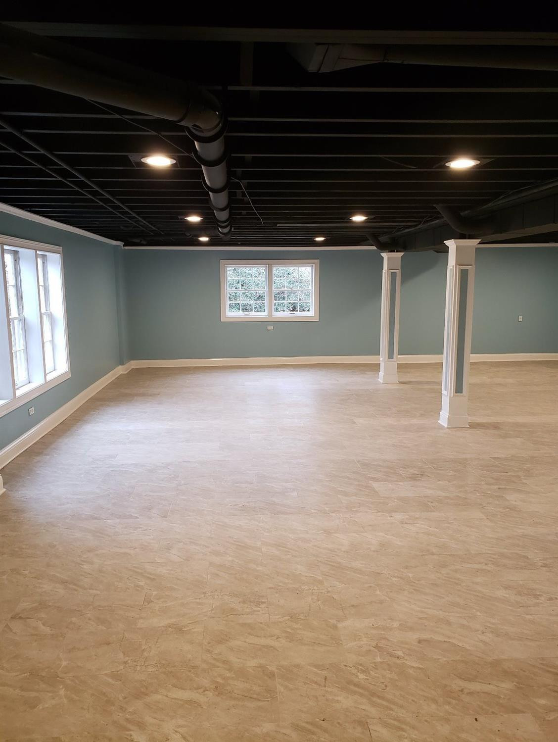 358 Westover Road Frankfort, KY 40601 - Photo 31 of 34 New canned lighting added to the ceiling