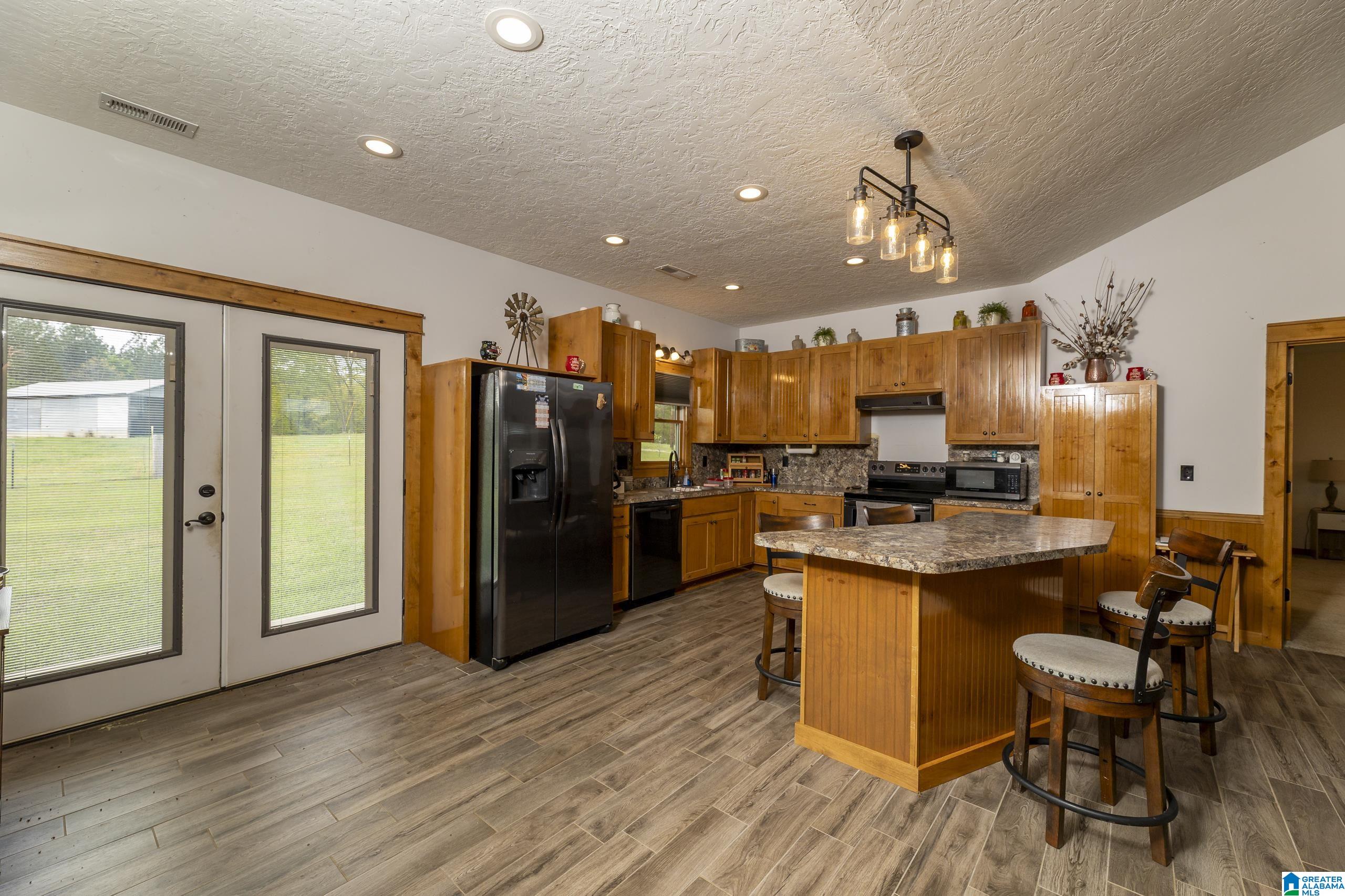 1325 Ledbetter Road Munford, AL 36268 - Photo 7 of 85