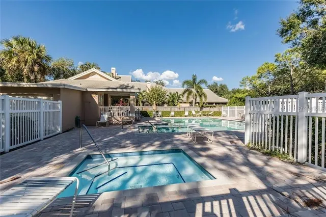 $450,000 | 661 Segovia Court Northeast, Unit 661, St. Petersburg, FL 33703