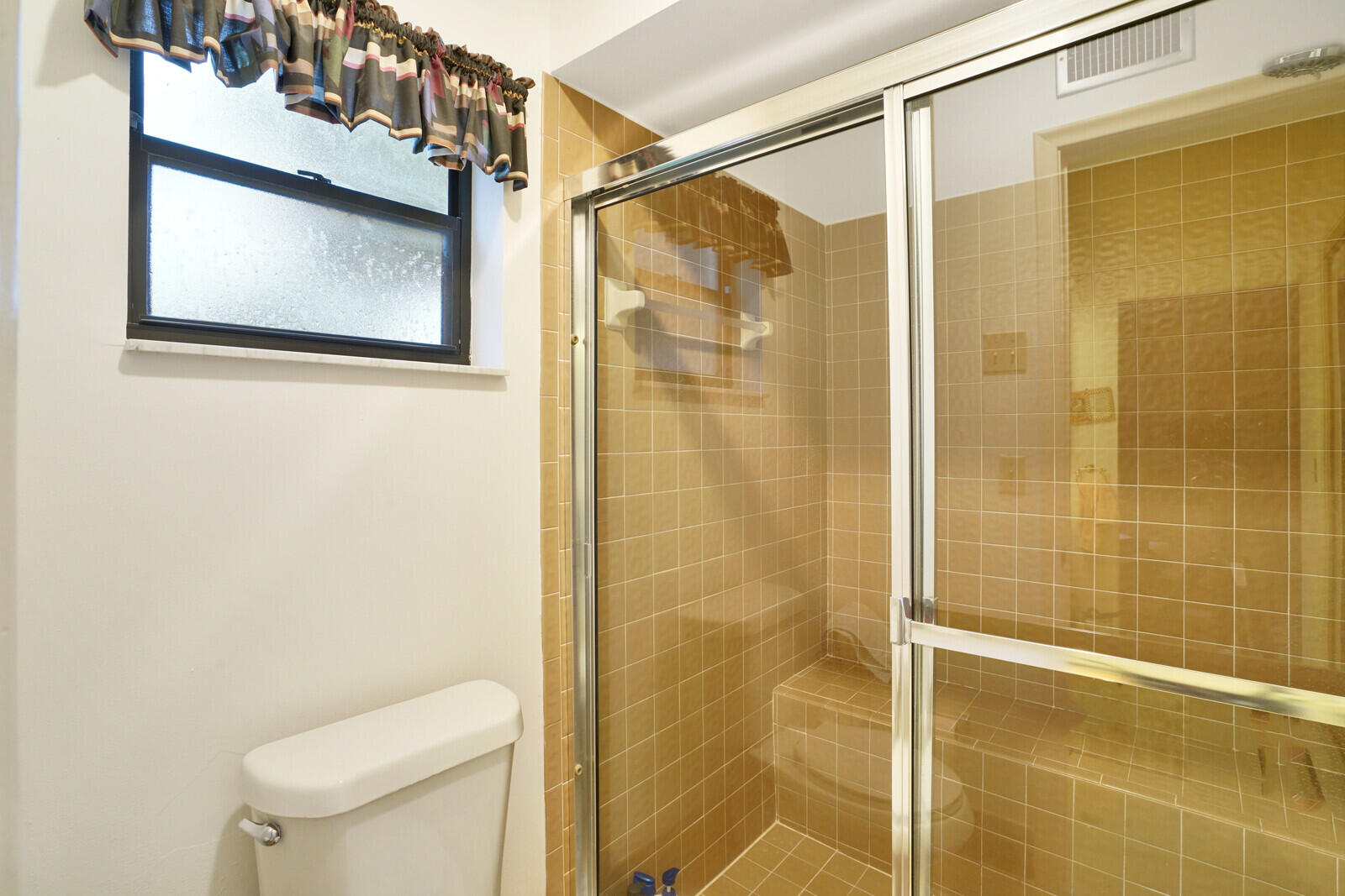 10930 Lake Front Place Boca Raton, FL 33498 - Photo 20 of 41 10930 LAKE FRONT PL