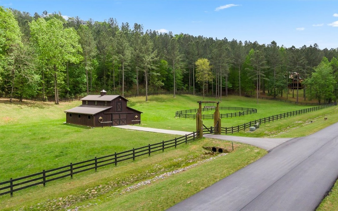 Lt158 Stables Loop Blairsville, GA 30512 - Photo 27 of 42 a garden view with a seating space