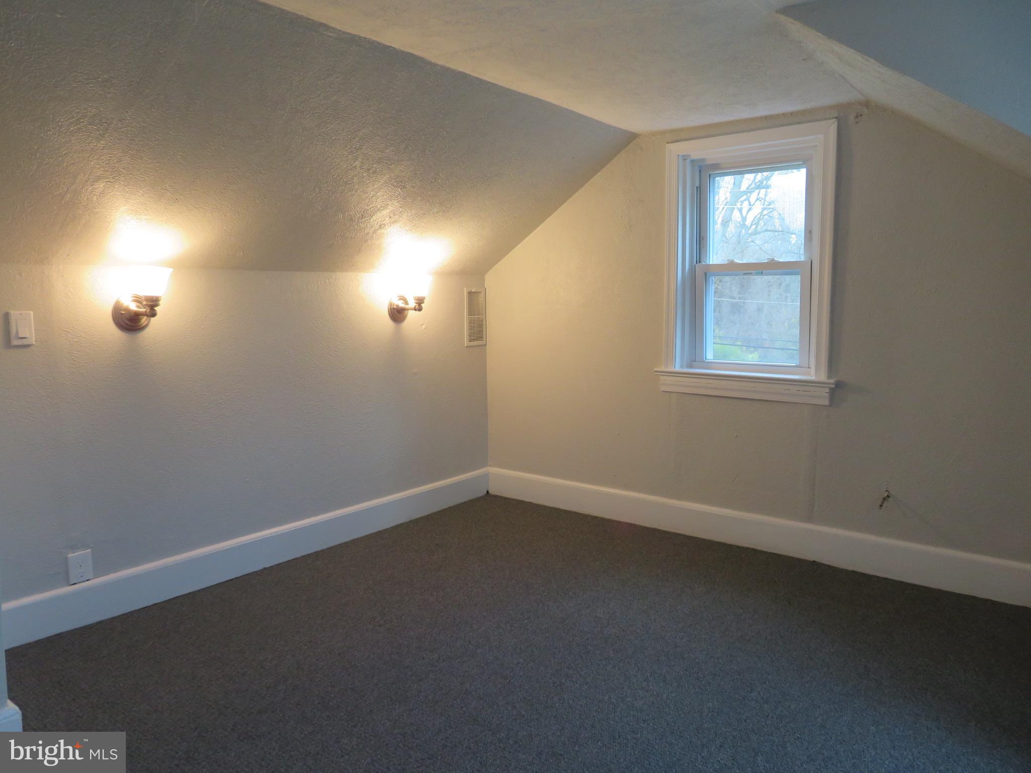 902 Thornton Road Boothwyn, PA 19061 - Photo 15 of 15 upper level