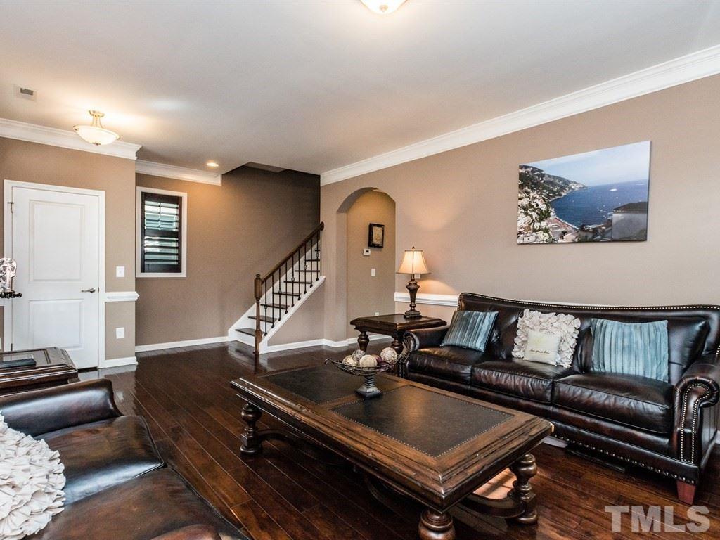 1512 Crafton Way Raleigh, NC 27607 - Photo 5 of 25