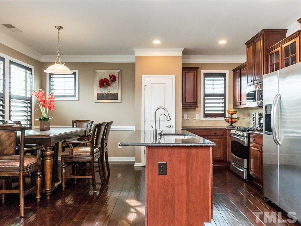 1512 Crafton Way Raleigh, NC 27607 - Photo 7 of 25