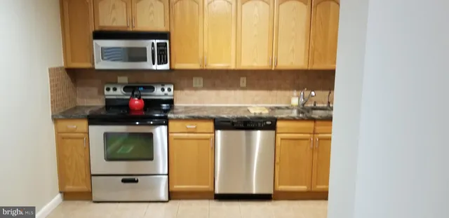 $3,194 | 12214 Greenleaf Avenue, Potomac, MD 20854