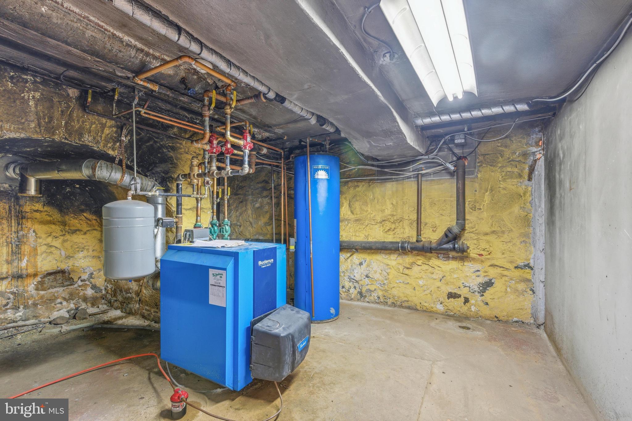 1834 Meetinghouse Road, Unit 1458 Upper Chichester, PA 19061 - Photo 40 of 42 a view of an empty room