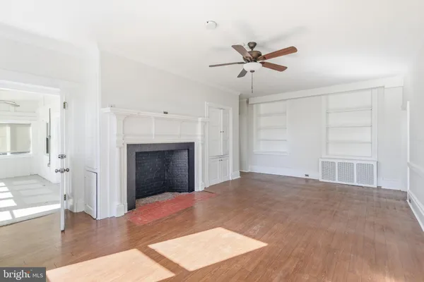 a view of a livingroom with a fireplace