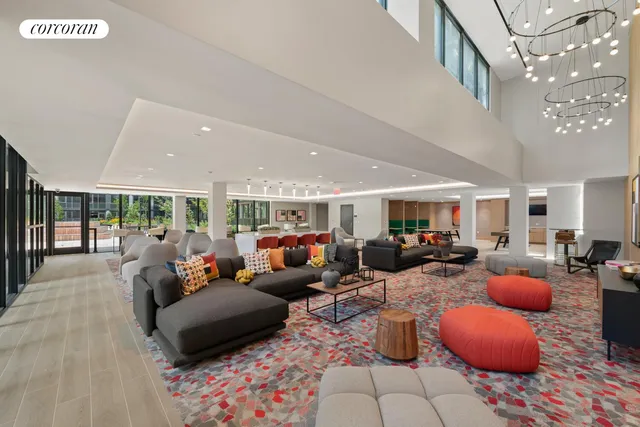 $2,880 | 166-20 90th Avenue, Unit PH17 | Jamaica