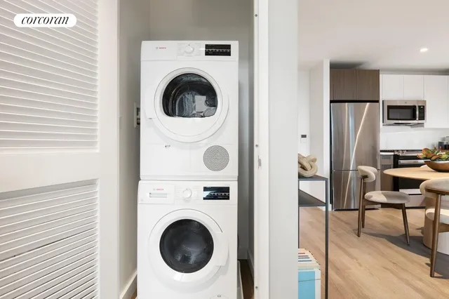 $2,880 | 166-20 90th Avenue, Unit PH17 | Jamaica