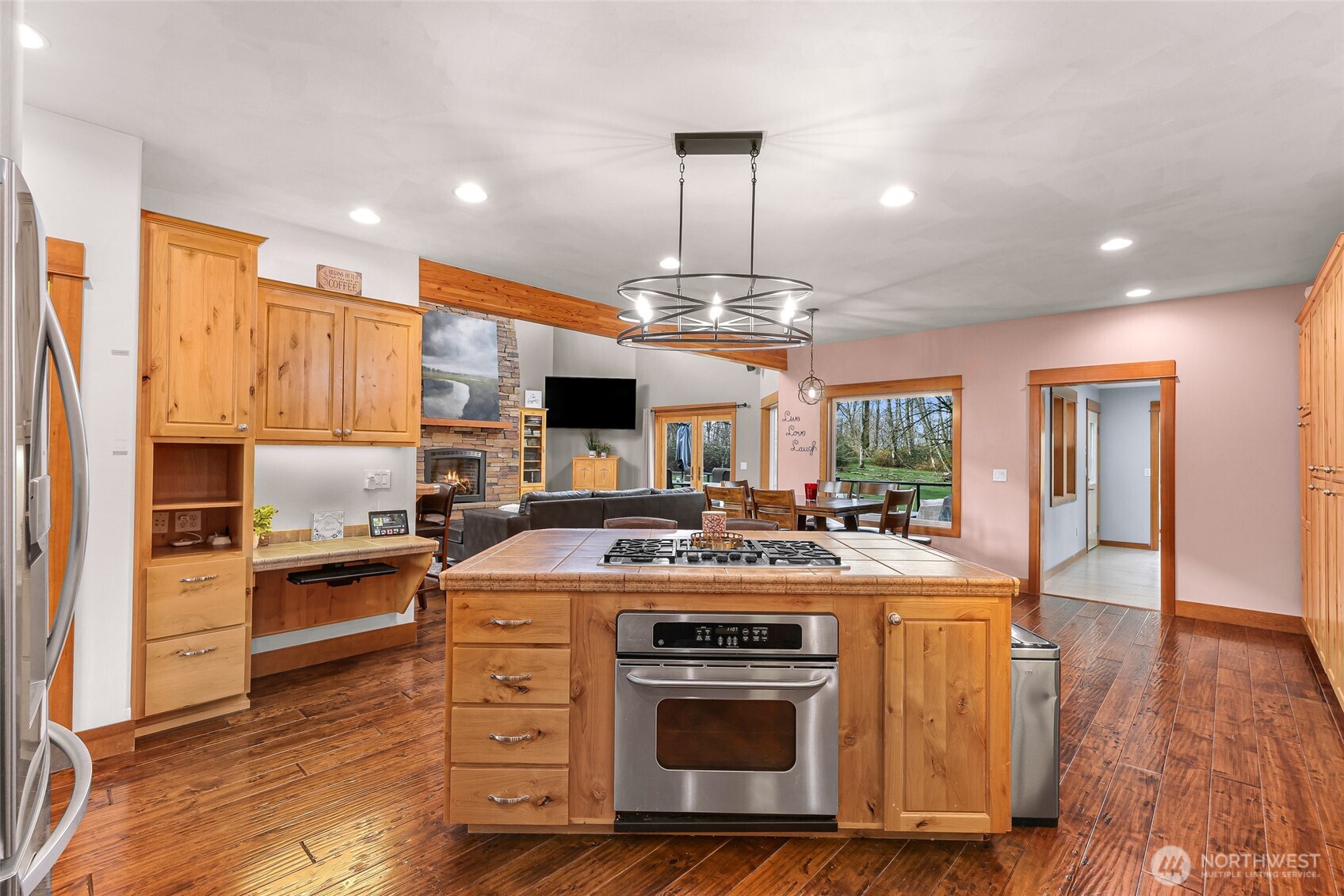 7067 Yukon Way Ferndale, WA 98248 - Photo 10 of 40 a kitchen with a stove and a sink