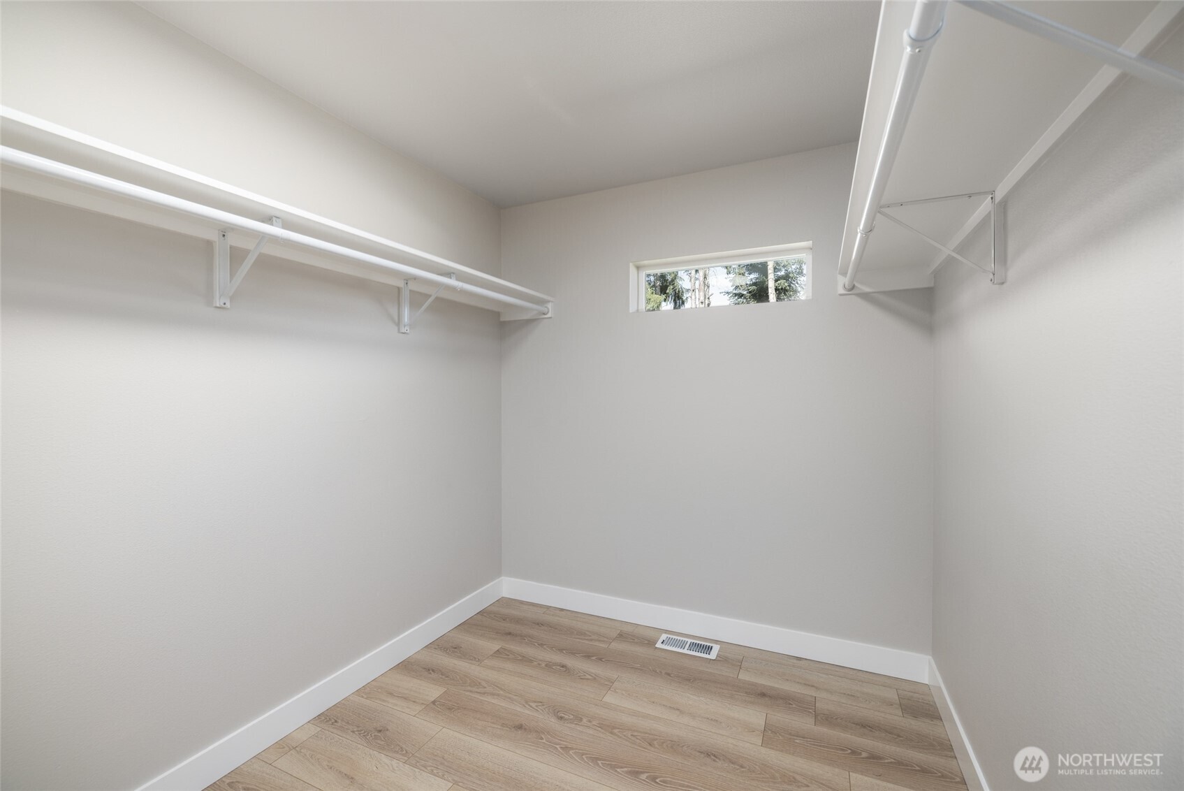 323 West King Tut Road Bellingham, WA 98226 - Photo 19 of 28