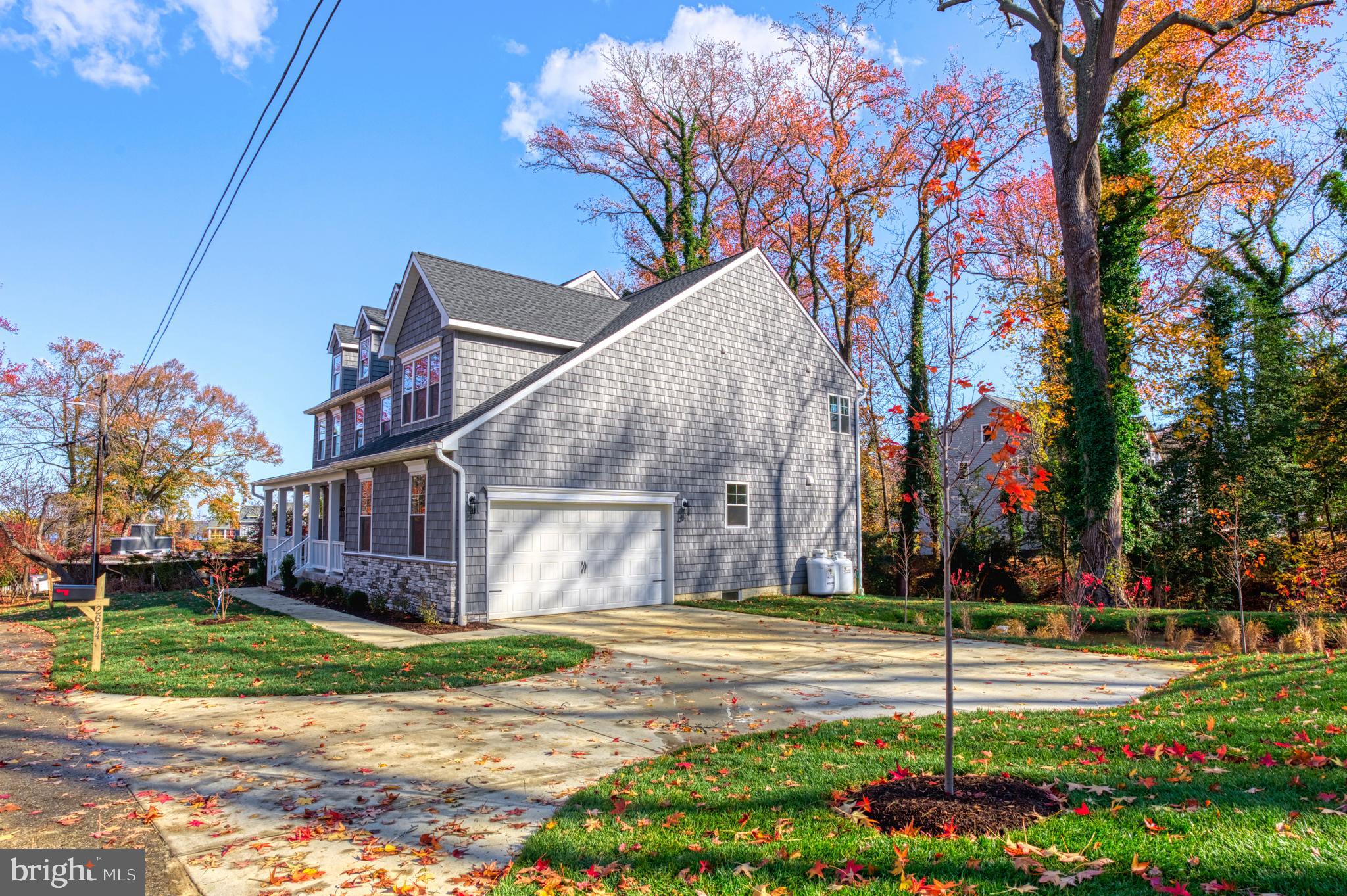 2644 Claibourne Road Annapolis, MD 21403 - Photo 3 of 56