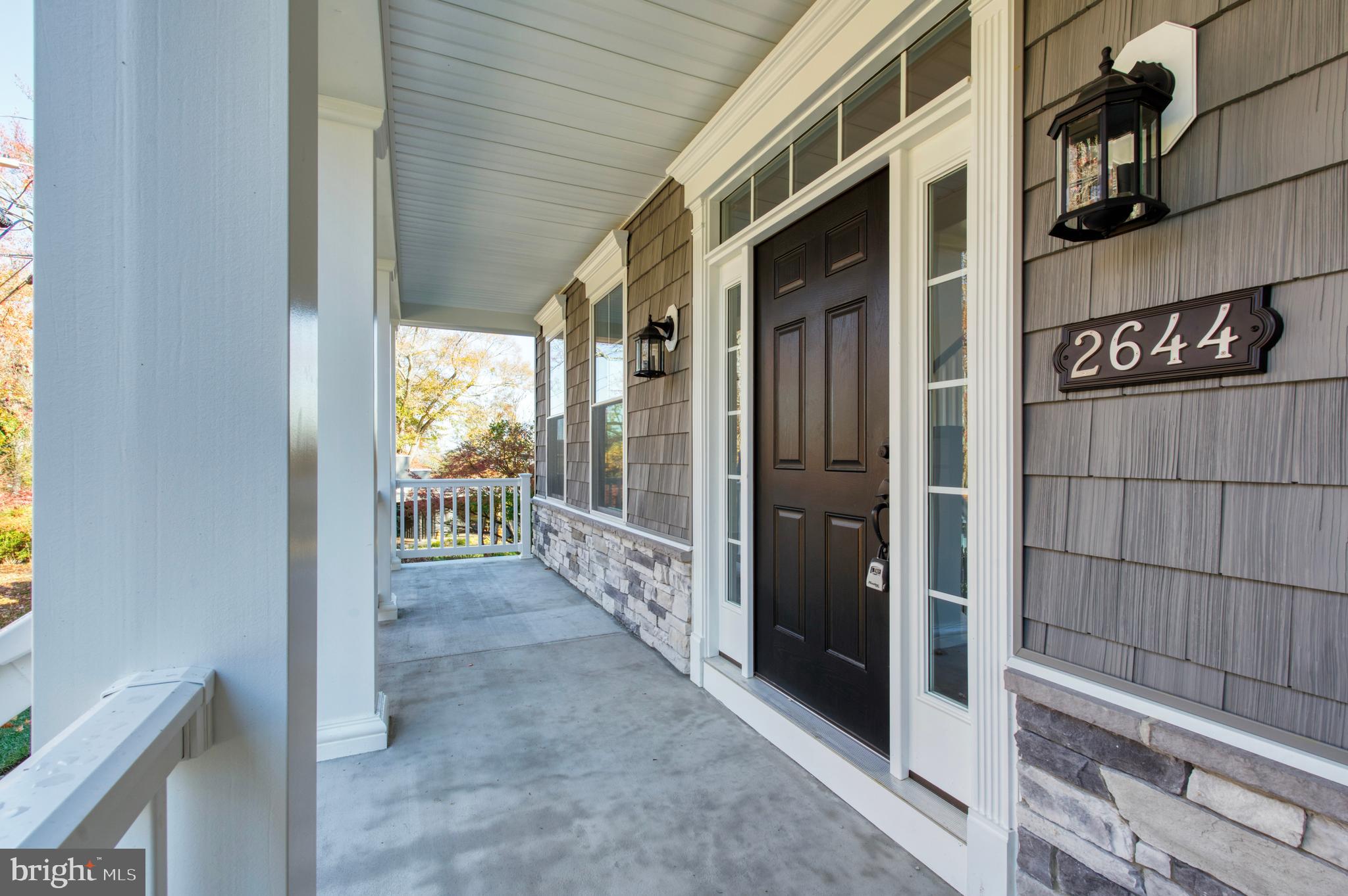 2644 Claibourne Road Annapolis, MD 21403 - Photo 4 of 56