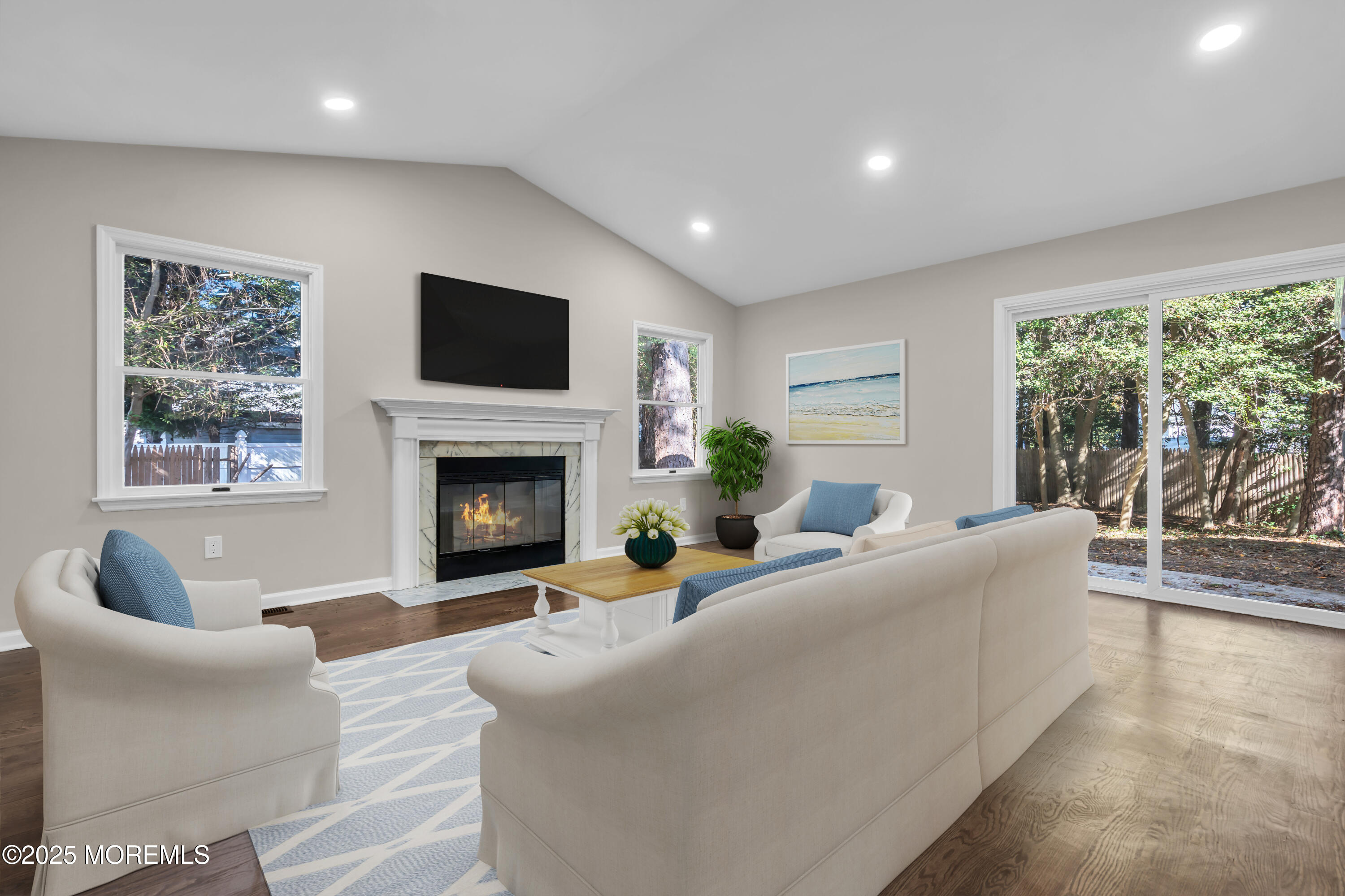 132 Holly Court Little Egg Harbor, NJ 08087 - Photo 4 of 22 Family Room