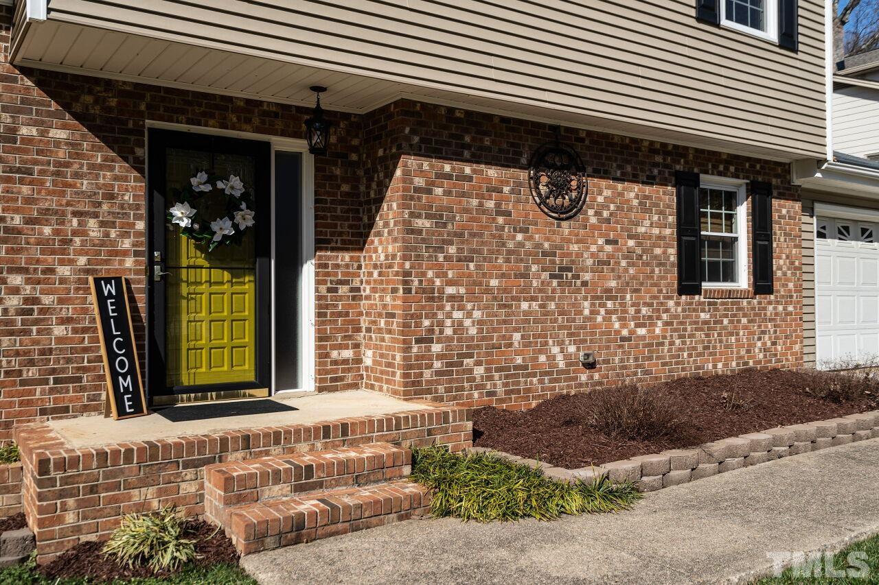 5701 Old Forge Circle Raleigh, NC 27609 - Photo 4 of 33 Gallery Image 4